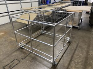 a Custom Mobile Cage Cart without bottom support